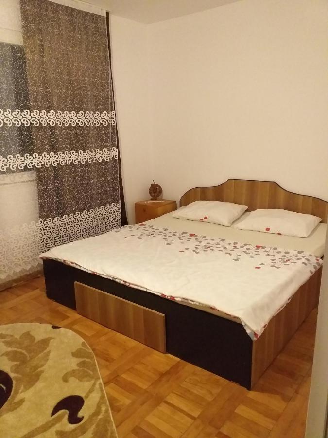 Apartament Nord 1718 Orsova Exterior photo